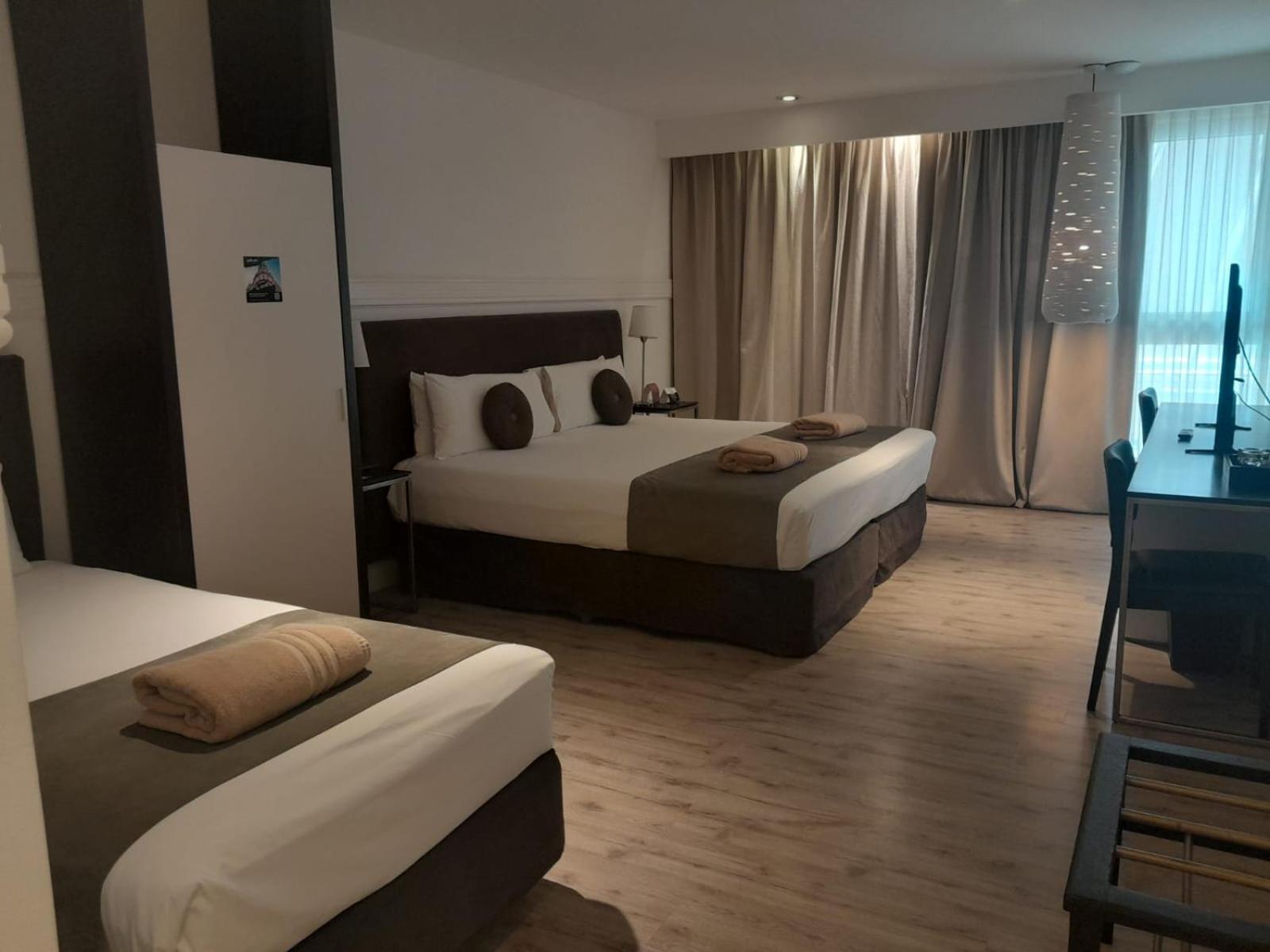 Hotel Esplendor By Wyndham Savoy Rosario Zewnętrze zdjęcie